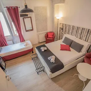 Galleria Rooms&apartment Bed & Breakfast